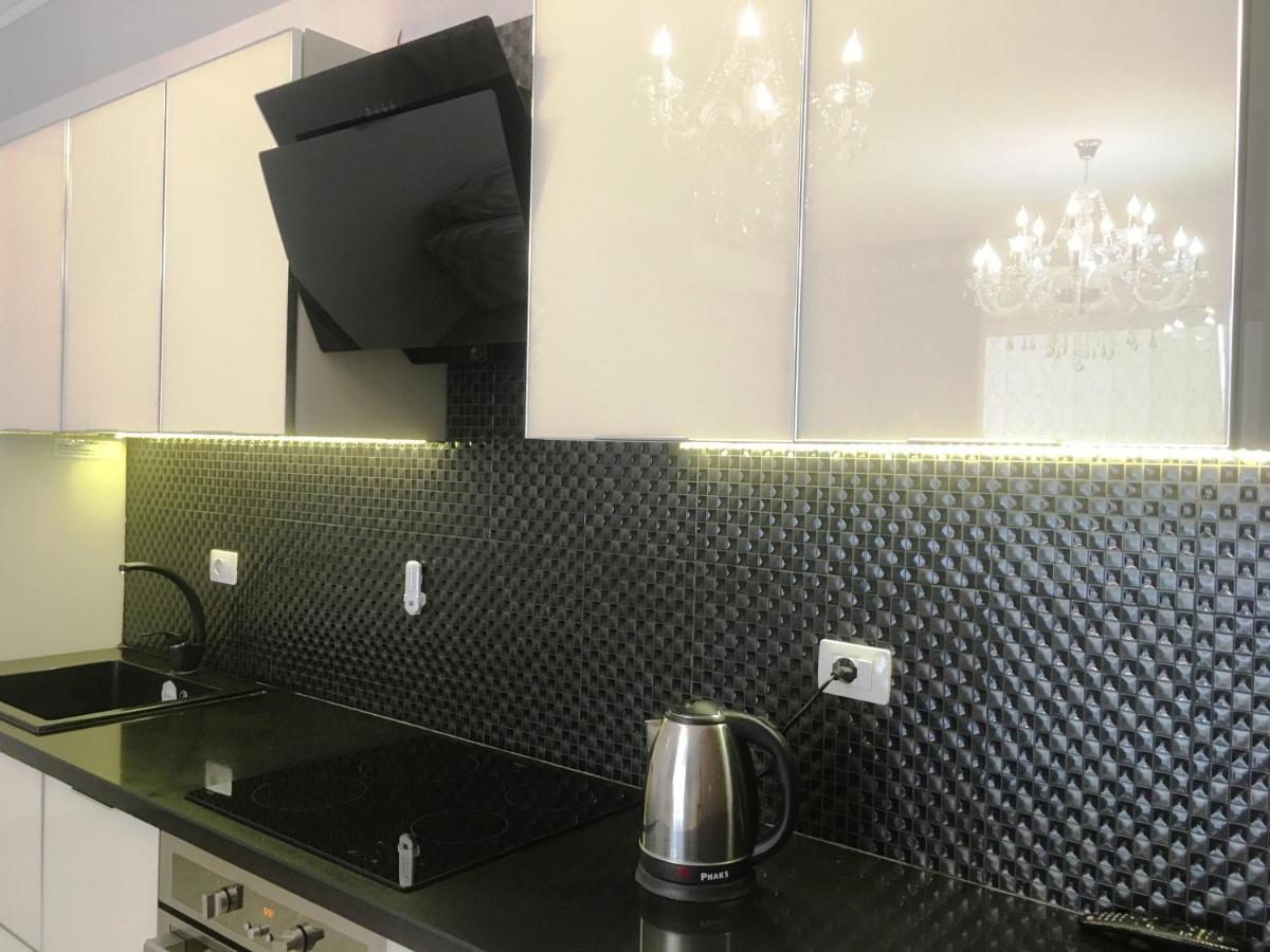 Royal Queen And King Luxury Apartment Sarandë Exterior foto