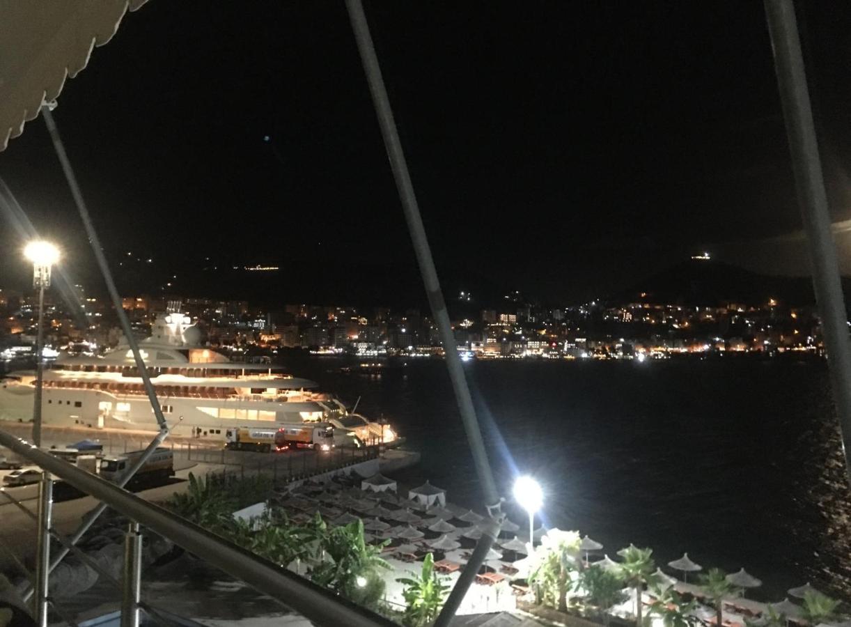 Royal Queen And King Luxury Apartment Sarandë Exterior foto