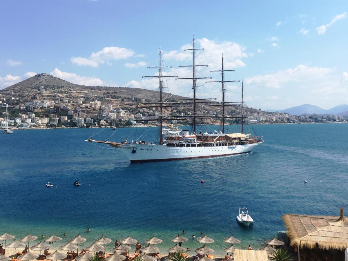 Royal Queen And King Luxury Apartment Sarandë Exterior foto